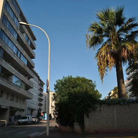 Palm D'or Kar146 2p Apartment *