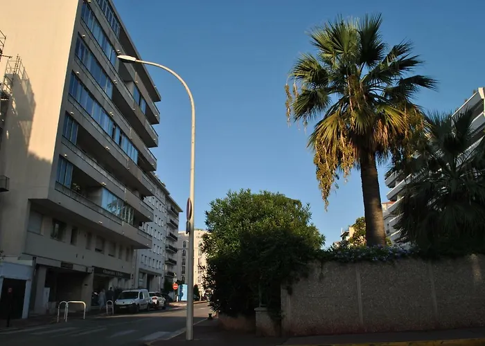 Palm D'or Kar146 2p Apartment *